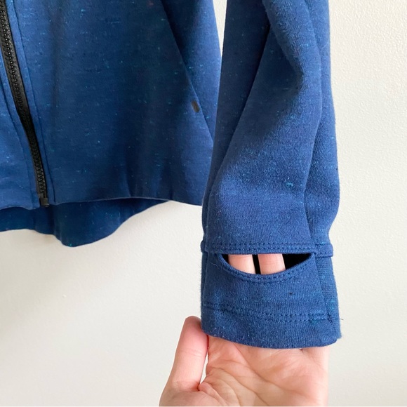 Nike Women's Zip Up Hoodie Jacket Activewear - Picture 5 of 6